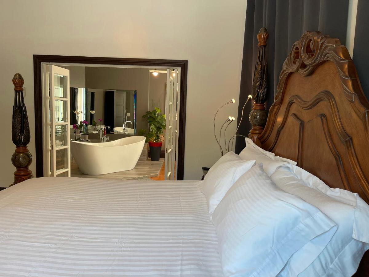 Swiss Hotel Оттава Экстерьер фото