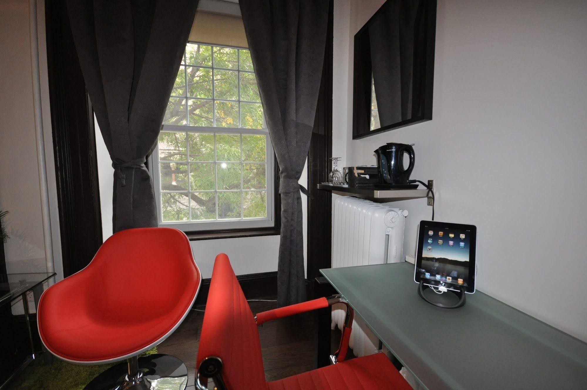 Swiss Hotel Оттава Экстерьер фото